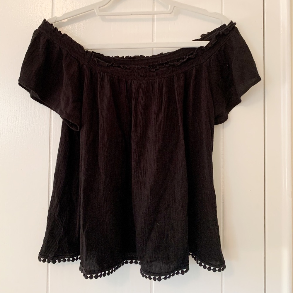 Off the shoulder